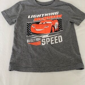 Disney lightning McQueen T-Shirt 4T